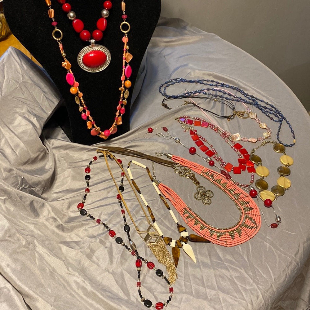 Jewelry lot 13pc necklace